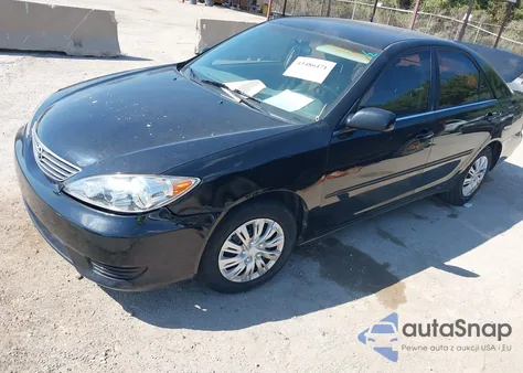 2006 Toyota Camry Le z USA, uszkodzony, nr VIN 4T1BE30K36U739910